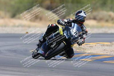 media/May-11-2024-SoCal Trackdays (Sat) [[cc414cfff5]]/10-Turn 2 (1145am)/